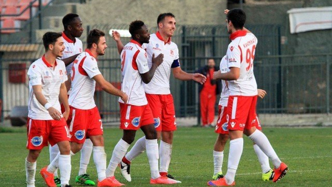 Ο διπλός… «πρωταθλητισμός»         του Πανσερραϊκού