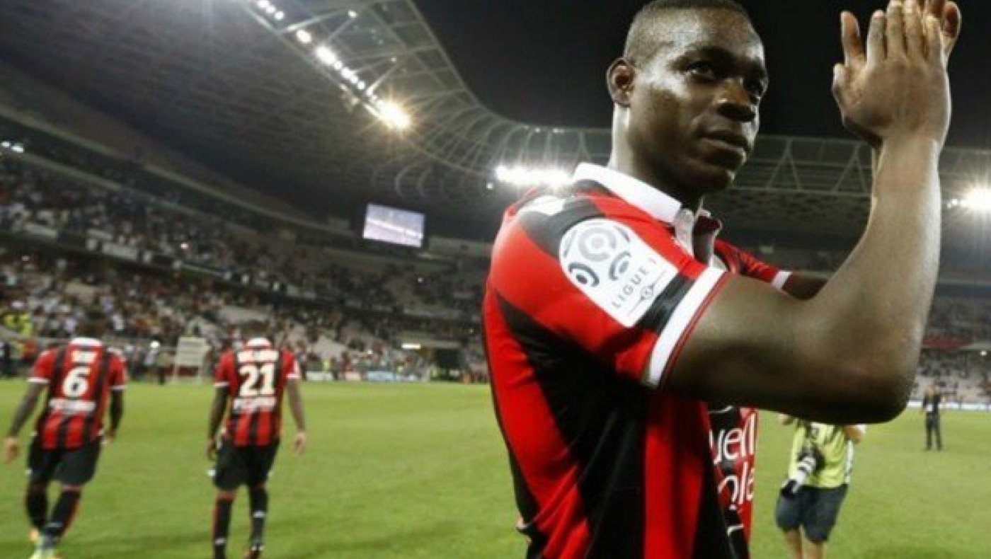 Στο             Χ ο Ηρακλής,  στο Χ και ο Πανιώνιος