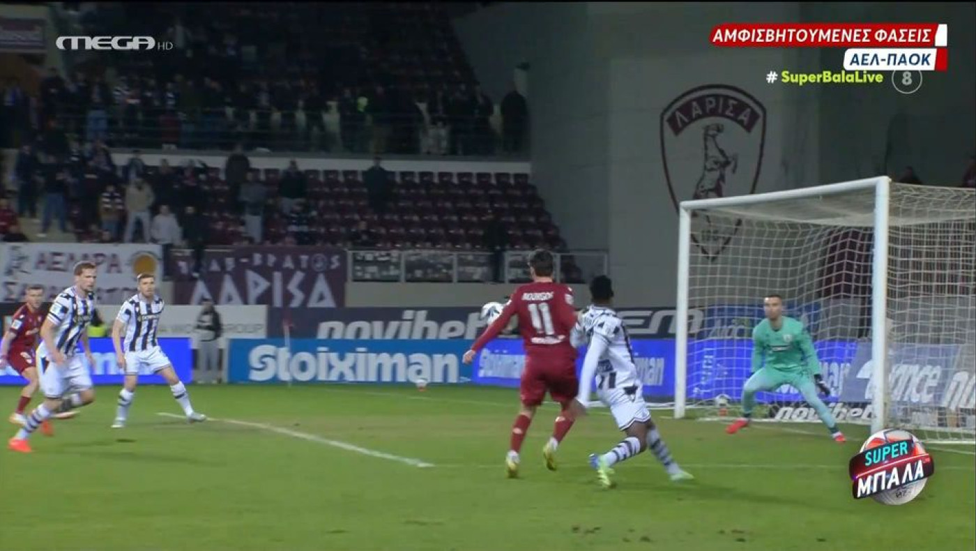 Σπάθας: «Ο Μούργος αποκτά πλεονέκτημα με το χέρι στο γκολ που πέτυχε»