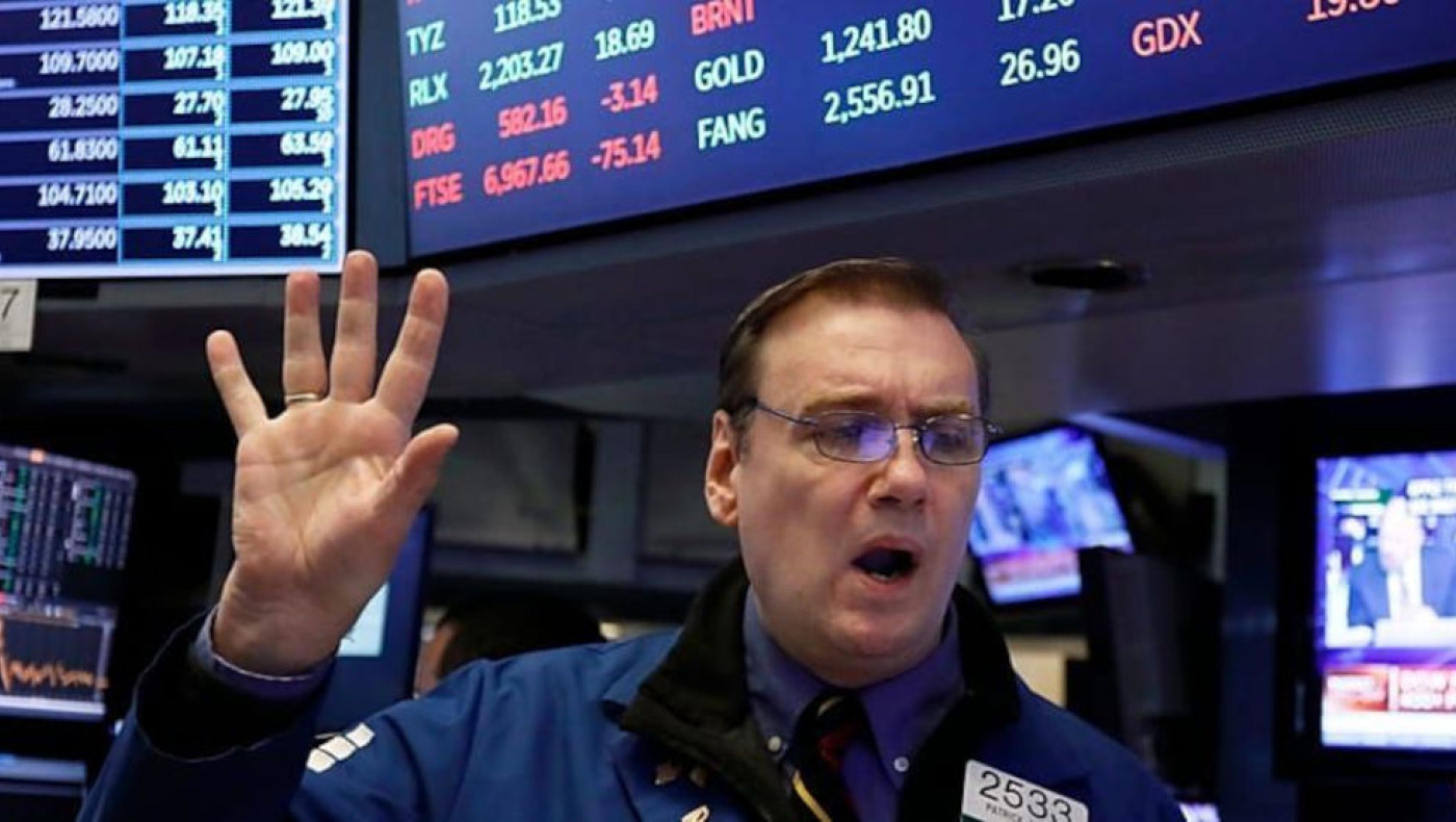 Πετρέλαιο και φυσικό αέριο σε «τροχιά πολέμου»: «Κραχ» στα χρηματιστήρια