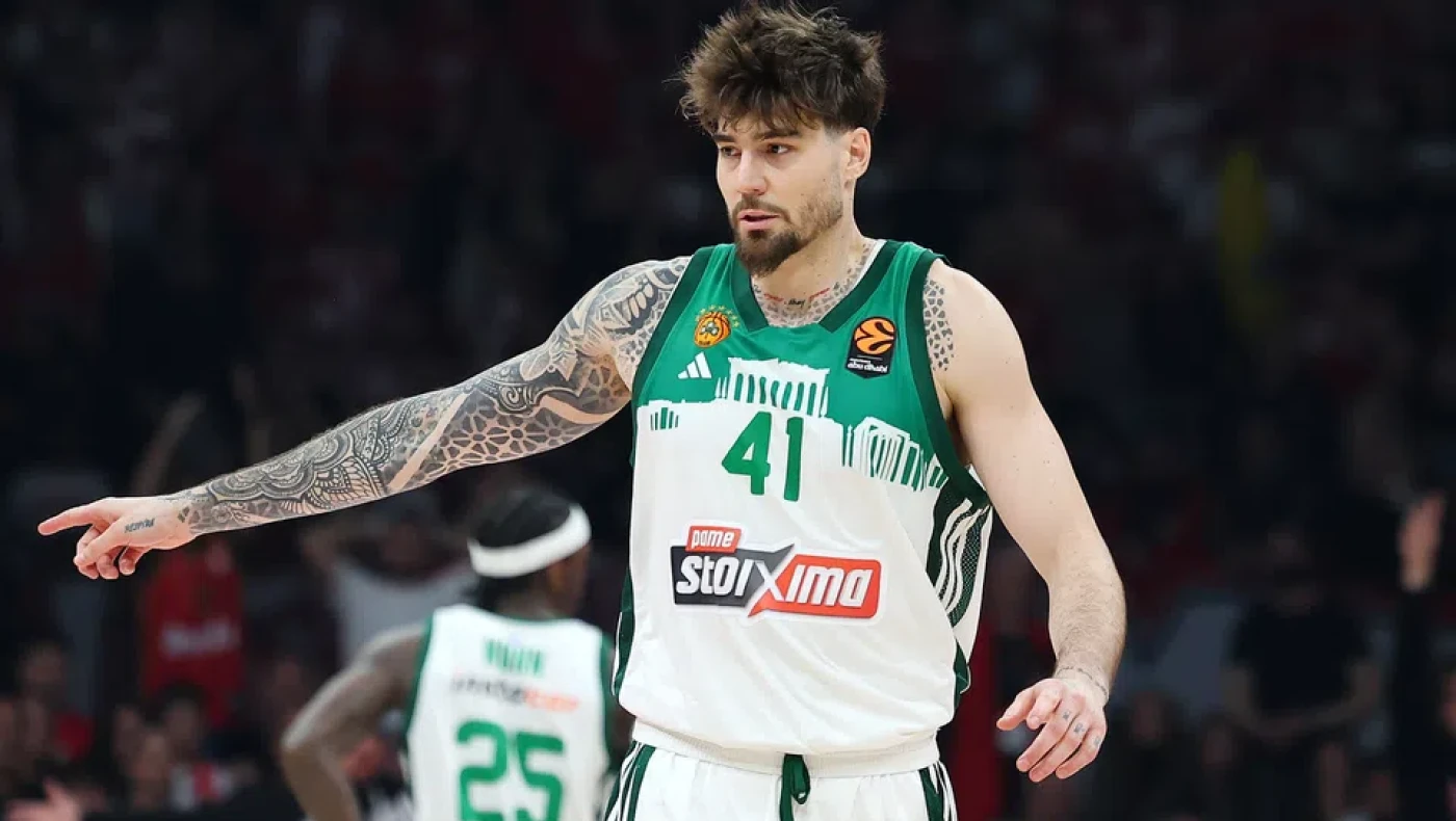 Οργή Ερνανγκόμεθ για τη διαιτησία: «Ο Ολυμπιακός δεν έχει φάουλ, ενώ έχουμε πολλά»