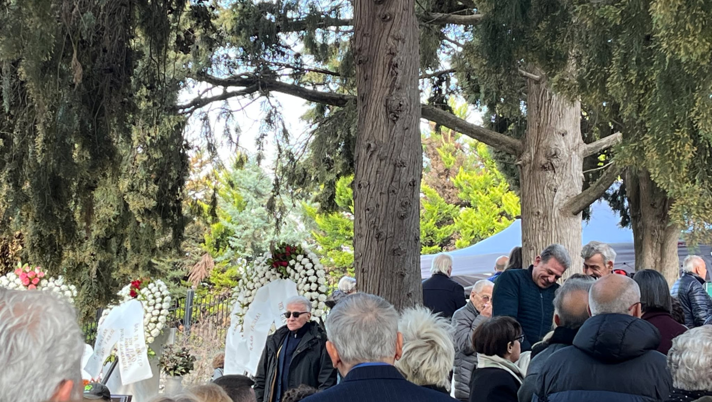 Το ύστατο χαίρε στον Βασίλη Προυσαλίδη