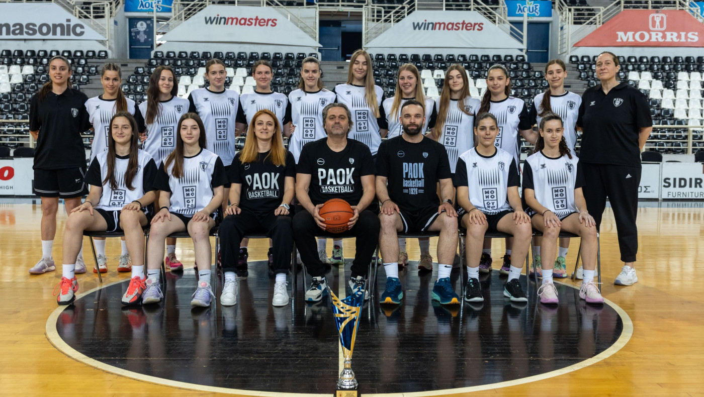 Ρίγη συγκίνησης! Μπάσκετ γυναικών ΠΑΟΚ: Σύνθημα για τον δολοφονημένο οπαδό, Κλεομένη