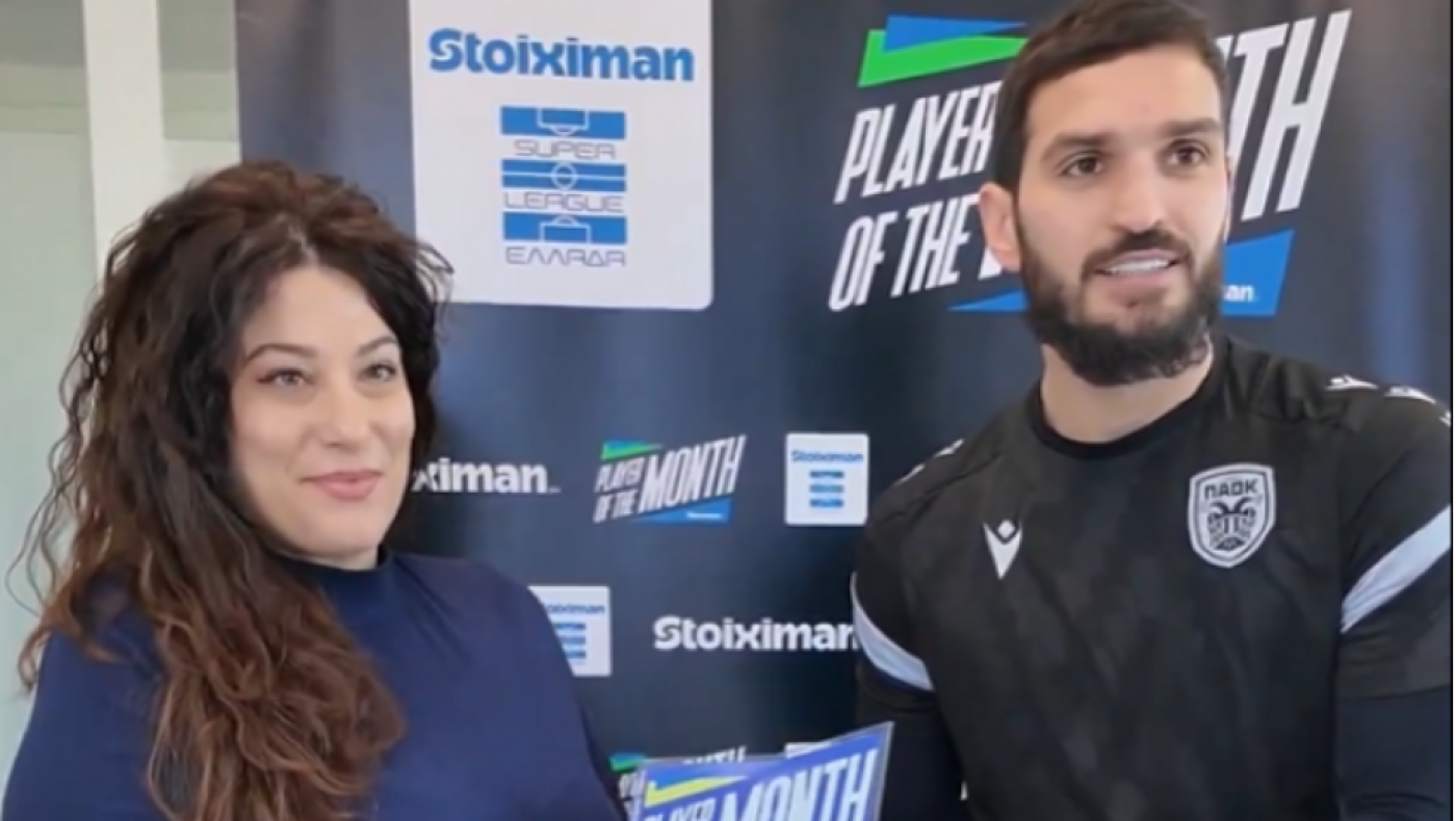 Ο Μαγκομέντ Οζντόεφ παρέλαβε το βραβείο Player of the Month Νοεμβρίου