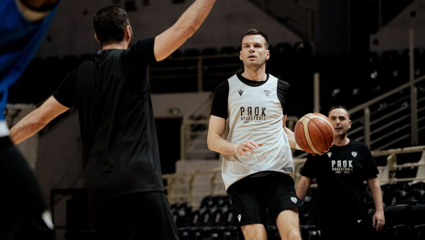 Περιστέρι-ΠΑΟΚ: Στην Αθήνα για την πρόκριση στα ημιτελικά-Μπούτσκος: «Πολύ σημαντικός στόχος»