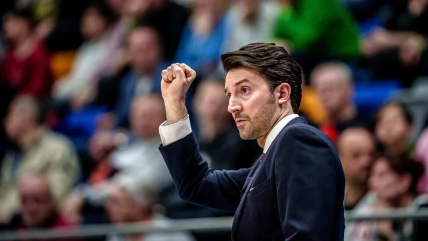 Παρί: Τέλος χρόνου για Ταμπελίνι