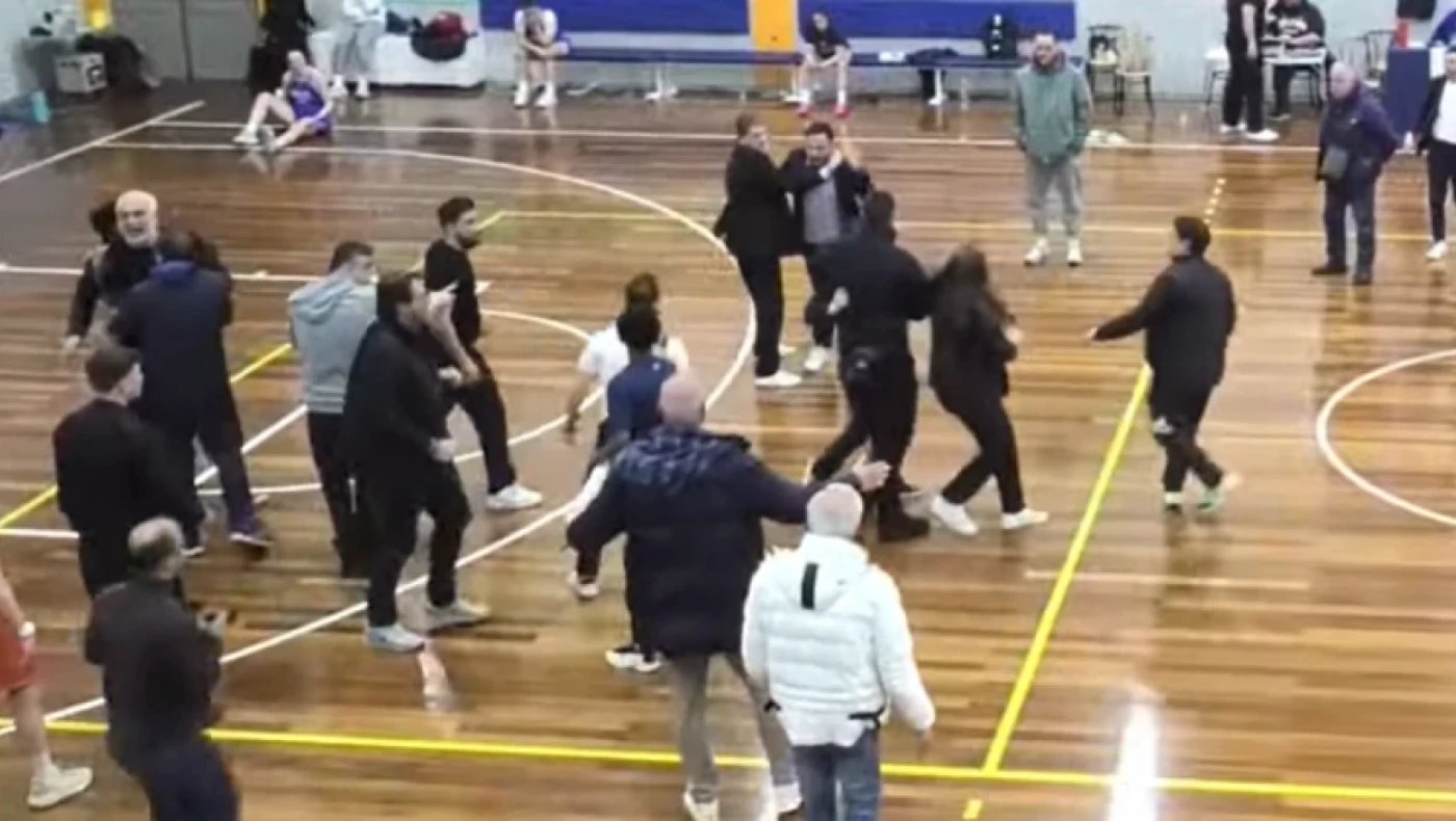 Ξύλο στην Α1 Γυναικών: Το παρκέ μετατράπηκε σε ρινγκ