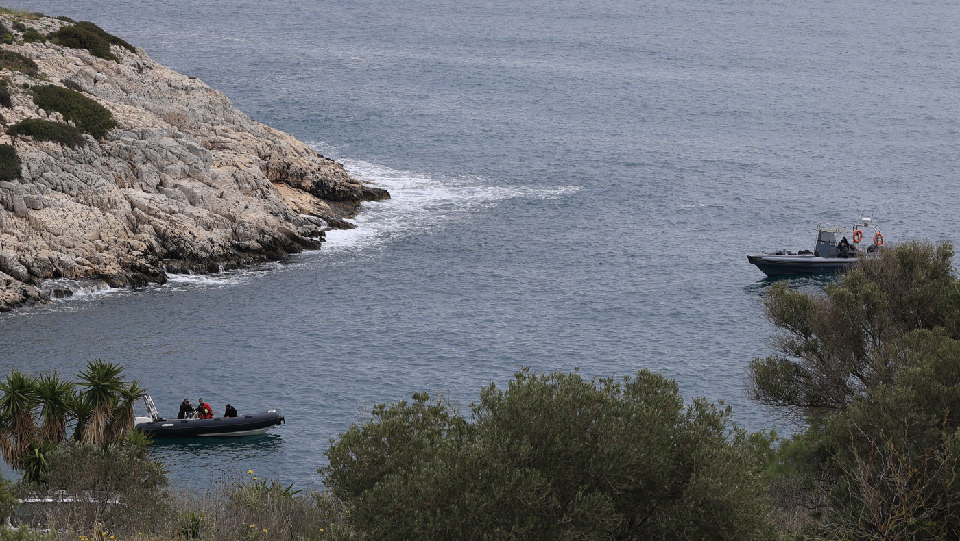 Βουλιαγμένη: Ανασύρθηκε η σορός  του δύτη από το «Πηγάδι του Διαβόλου»