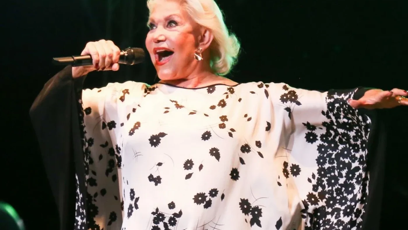 «Μαρινέλλα»: Η ιστορία πίσω από το καλλιτεχνικό ψευδώνυμο