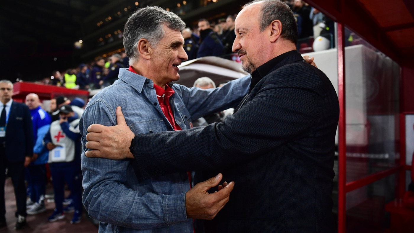 Πλέι Οφ: Δύο από τους τέσσερις κόουτς βρίσκονται με το ένα πόδι στην έξοδο;