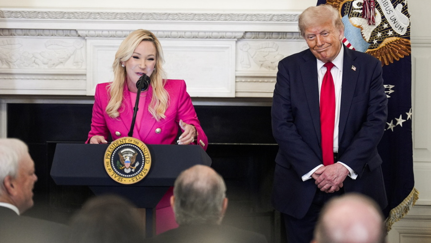 Με την Πόλα Γουάιτ οι Αμερικάνοι ανέβασαν τη γραφικότητα σε… άλλη πίστα