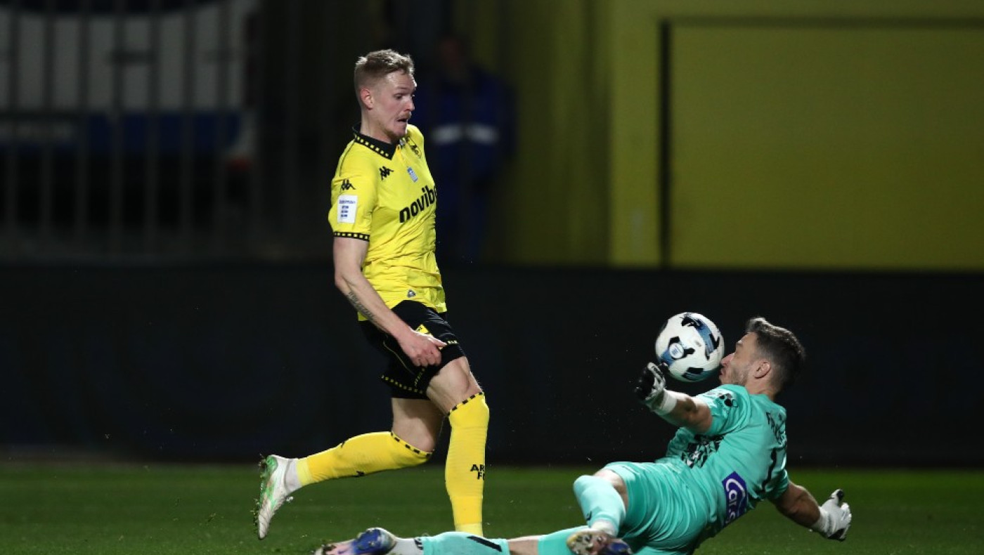 Άρης report: Απρόοπτο με Γένσεν