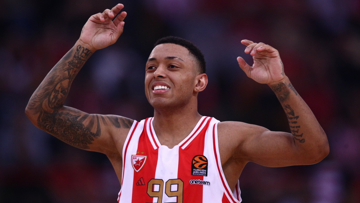 Βίρτους Μπολόνια: Ενίσχυση με Γιάγκο Ντος Σάντος