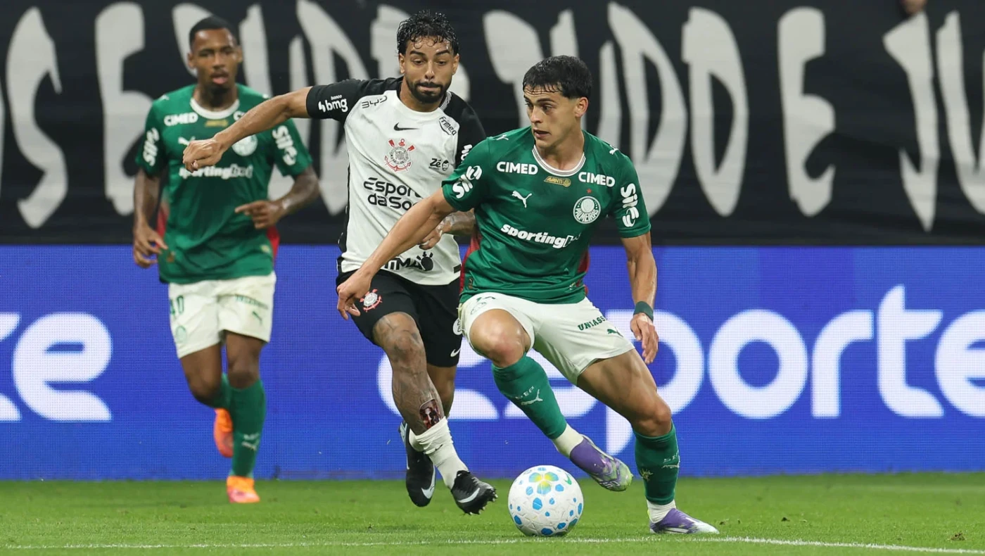 Κορίνθιανς – Παλμέιρας: Αποβολή μέσω VAR για άσεμνη χειρονομία στο μεγάλο ντέρμπι