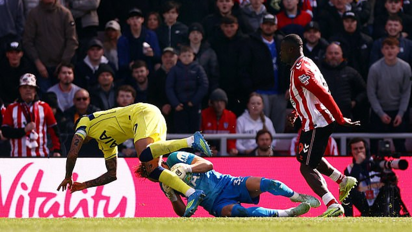 Βουλιάζει η Τότεναμ