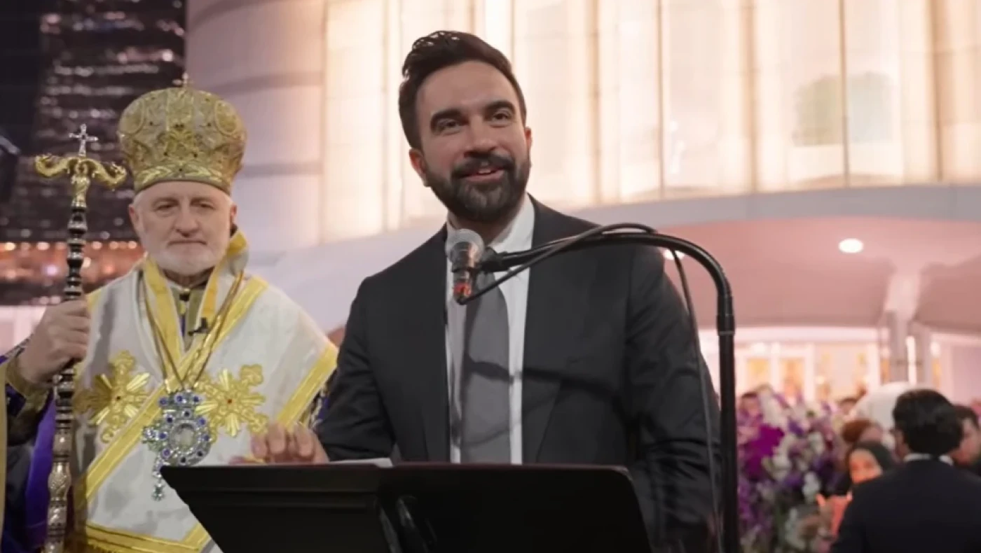 Ευχήθηκε «Καλή Ανάσταση» σε... άπταιστα ελληνικά ο Ζοχράν Μαμντάνι!