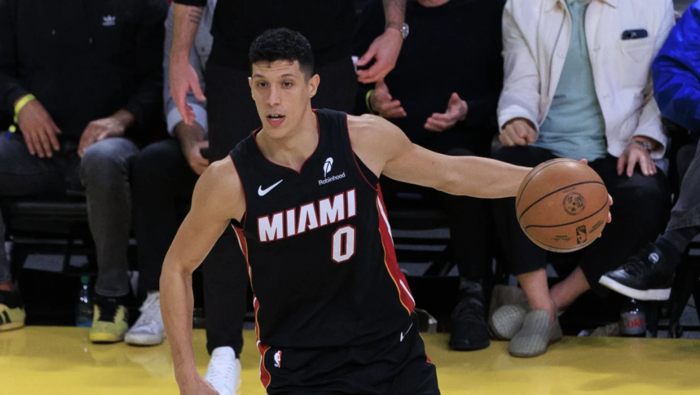 Η Αρμάνι θέλει τον Σιμόνε Φοντέκιο