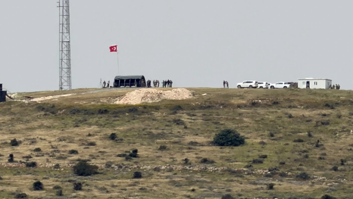 Επεισόδια και ένταση στο «Πέργαμος»: Ο κατοχικός στρατός κατέβασε 15 άρματα μάχης