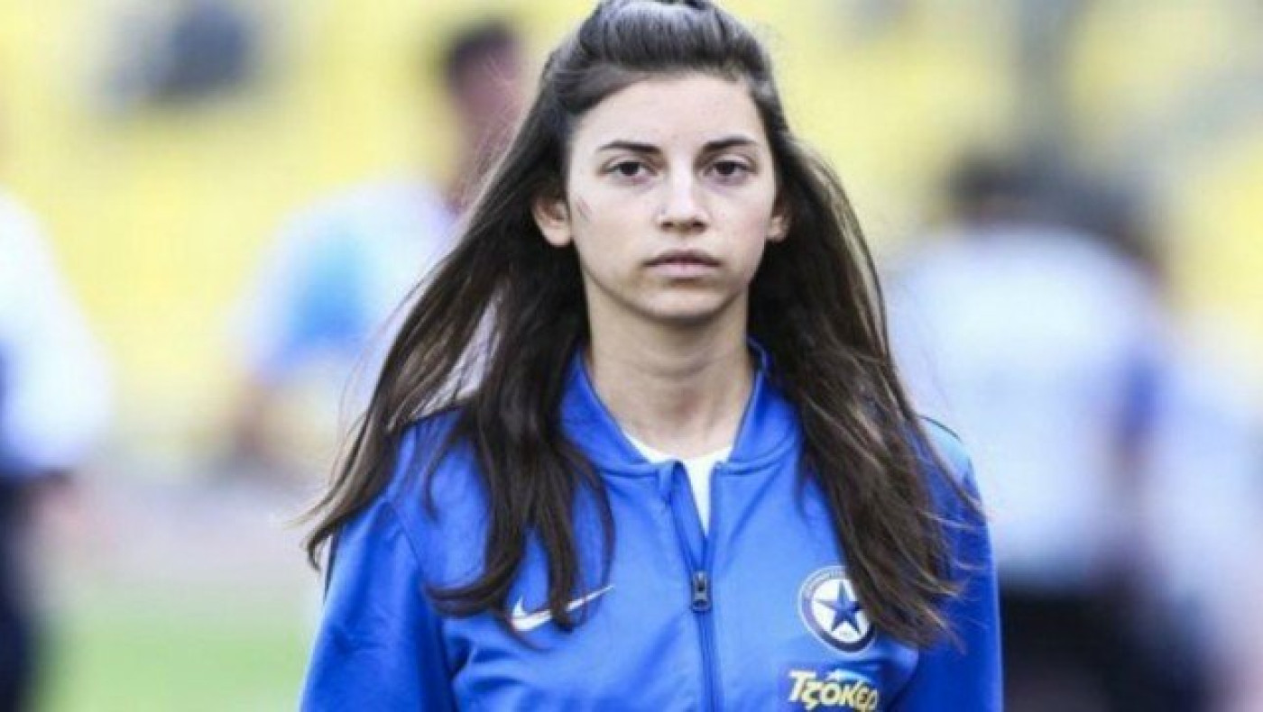 Επιστρέφει    στο Νησί     η      Μαριέλα  Νησωτάκη