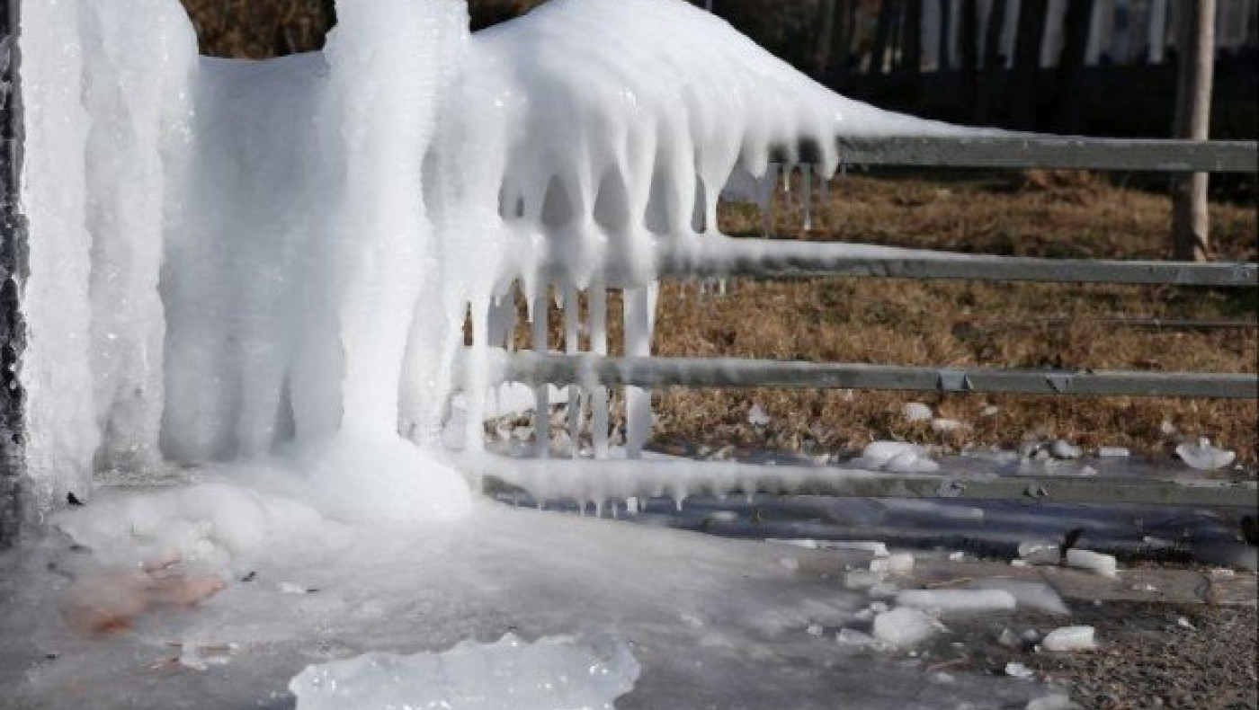 Τι να κάνετε για να μην παγώσουν οι βρύσες του νερού