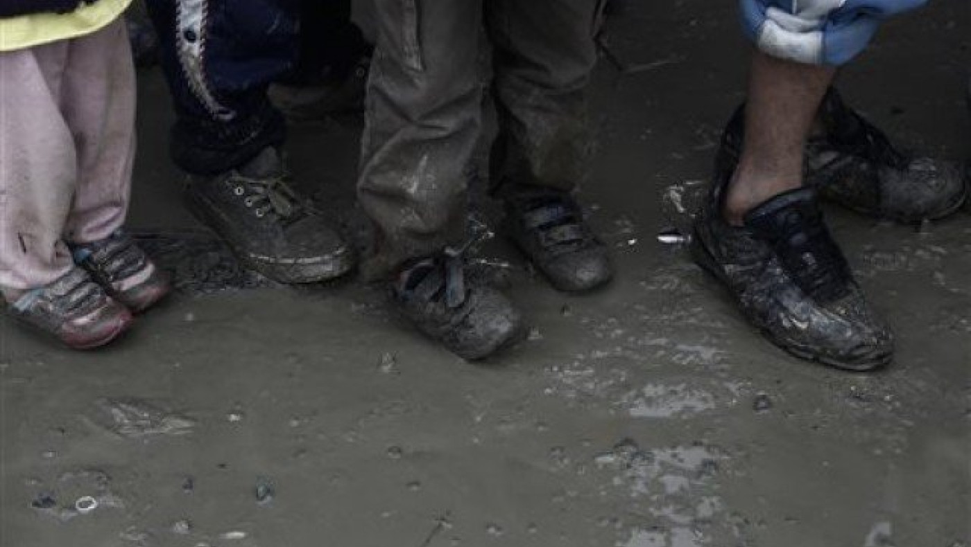 Δωρεάν πετρέλαιο στους πρόσφυγες από τα Ελληνικά Πετρέλαια