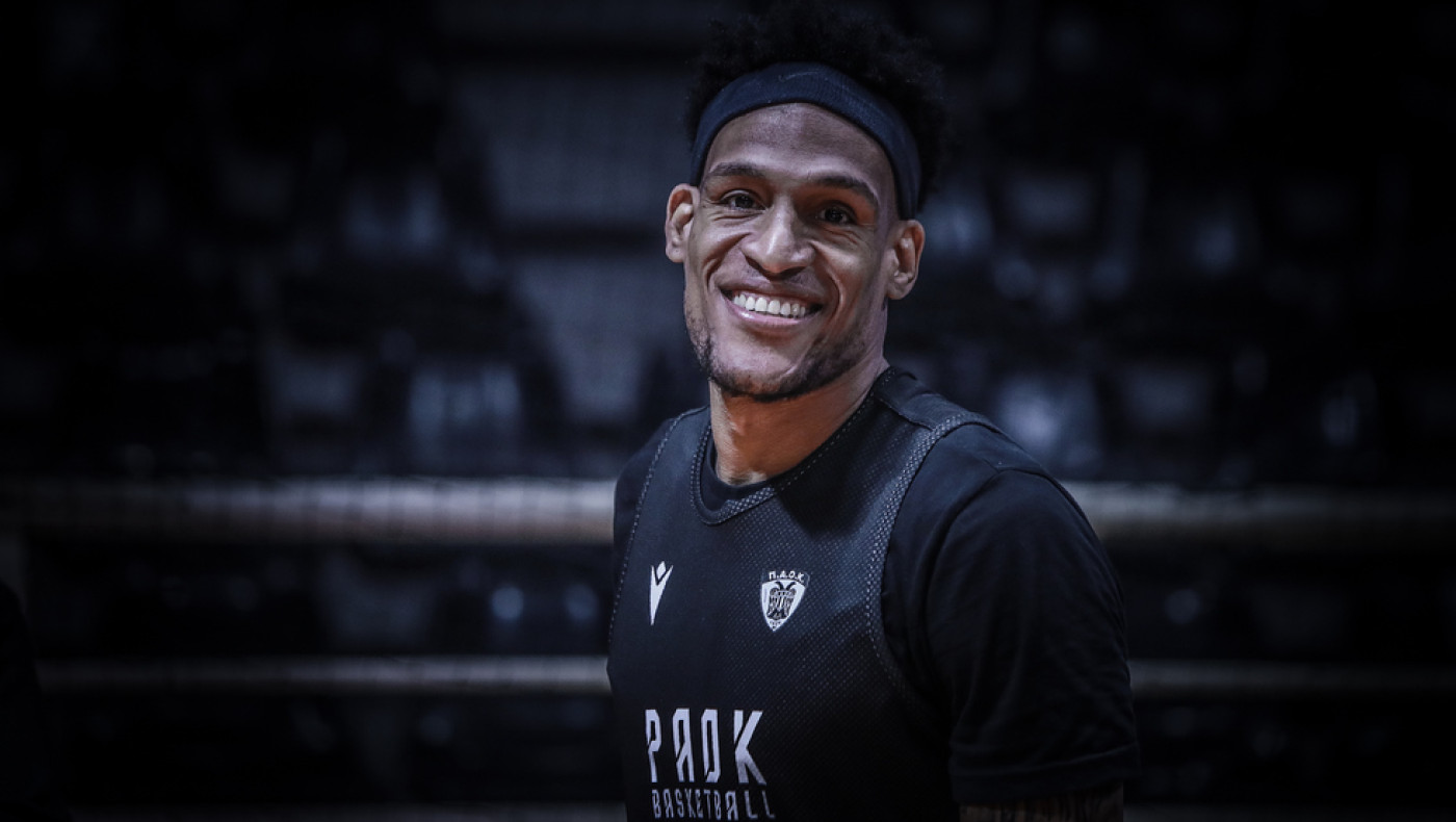 Μέλβιν: «Γνωρίζουμε ποια θα είναι η ατμόσφαιρα, να τη μετατρέψουμε σε νίκη»