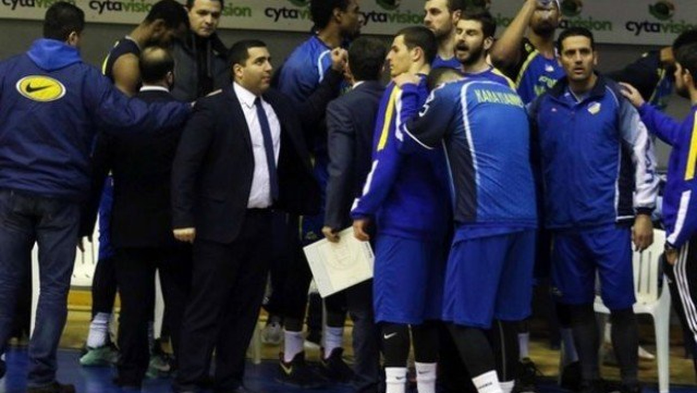 Παίκτης έφυγε στο ημίχρονο  του αγώνα για να κάνει σκοπιά!