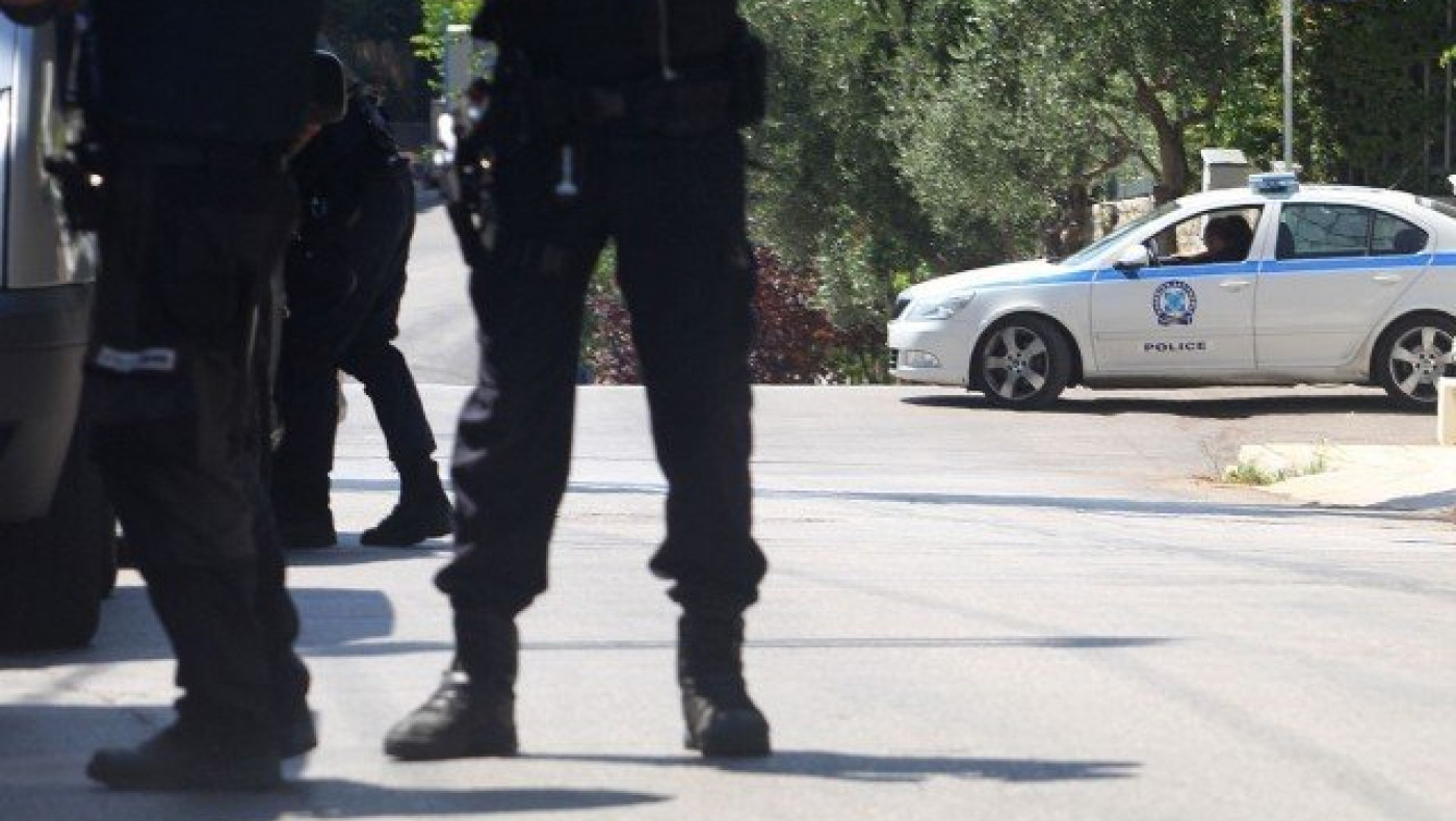 Θεσσαλονίκη: Ένοπλη ληστεία στην Καλαμαριά     (ΦΩΤΟ)