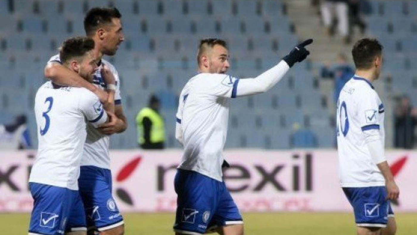 Εκανε μεγάλο λάθος                                όποιος τον ξέγραψε