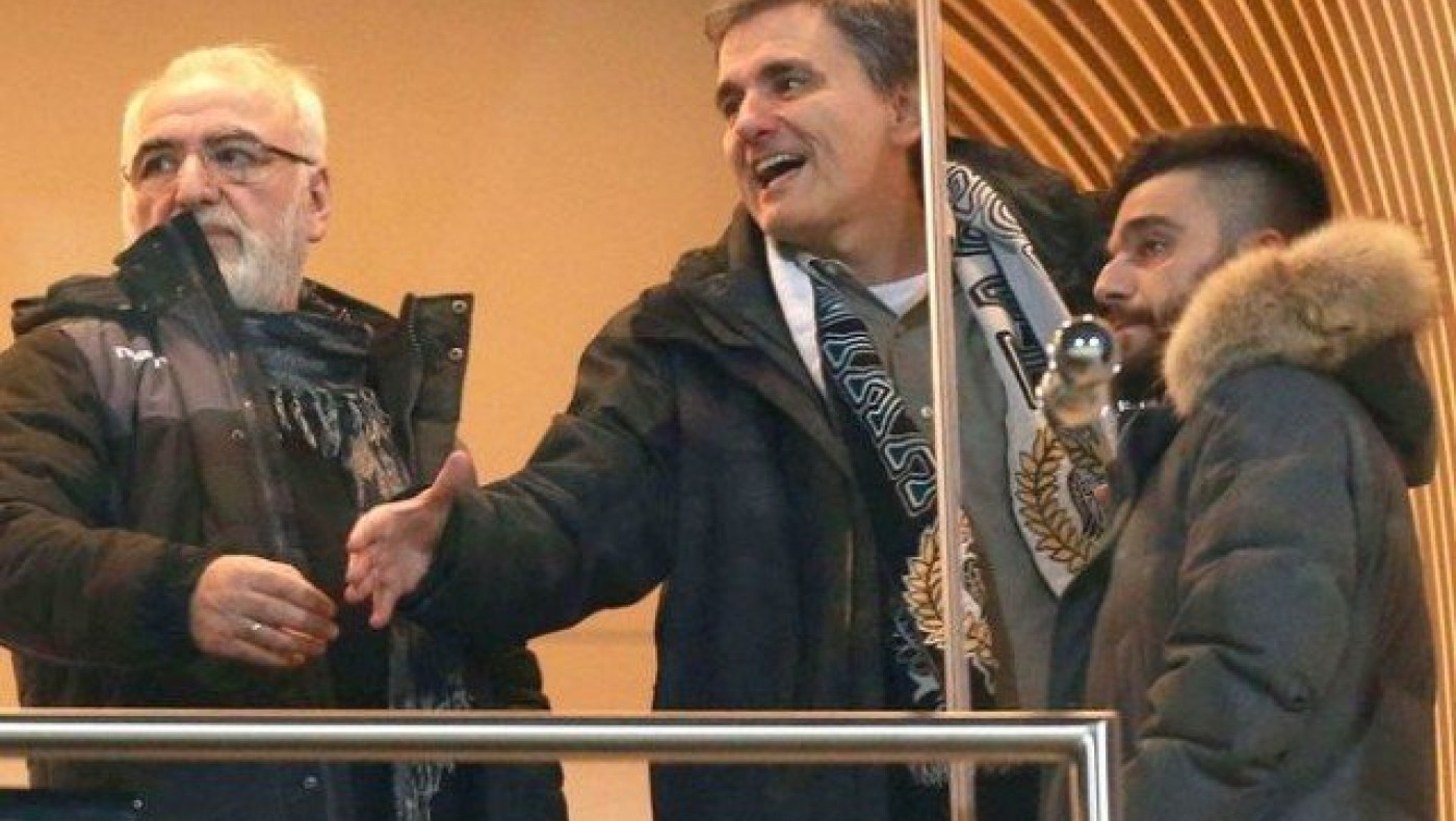 Πώς      έγινε      ΠΑΟΚτσής     ο      Τσακαλώτος