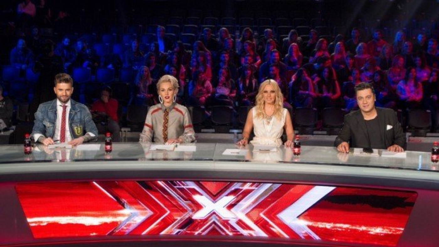 Η νέα κριτική           επιτροπή του X-Factor (pics)