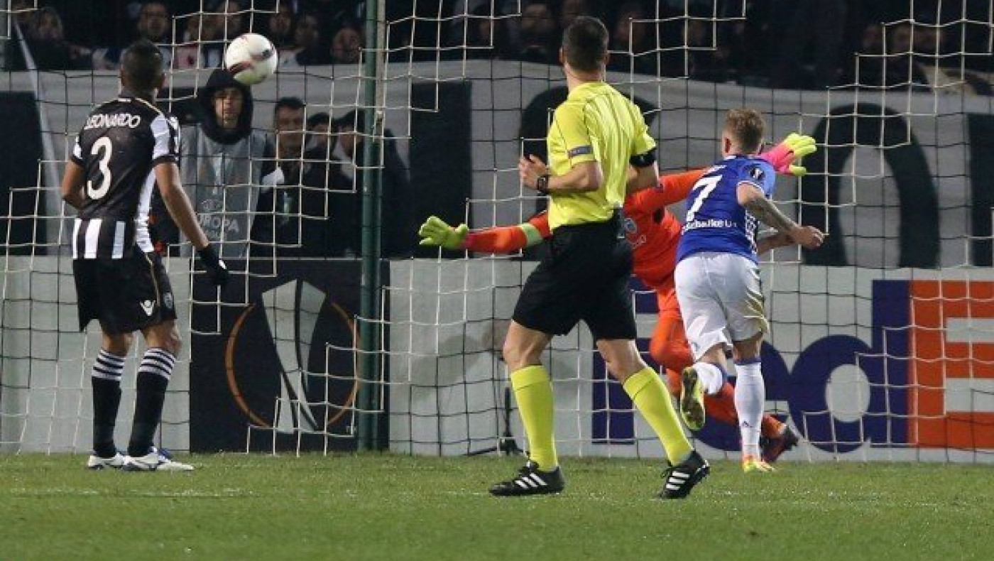 Η εγκληματική αδράνεια ΟΛΗΣ της άμυνας του ΠΑΟΚ στο δεύτερο γκολ (vid)