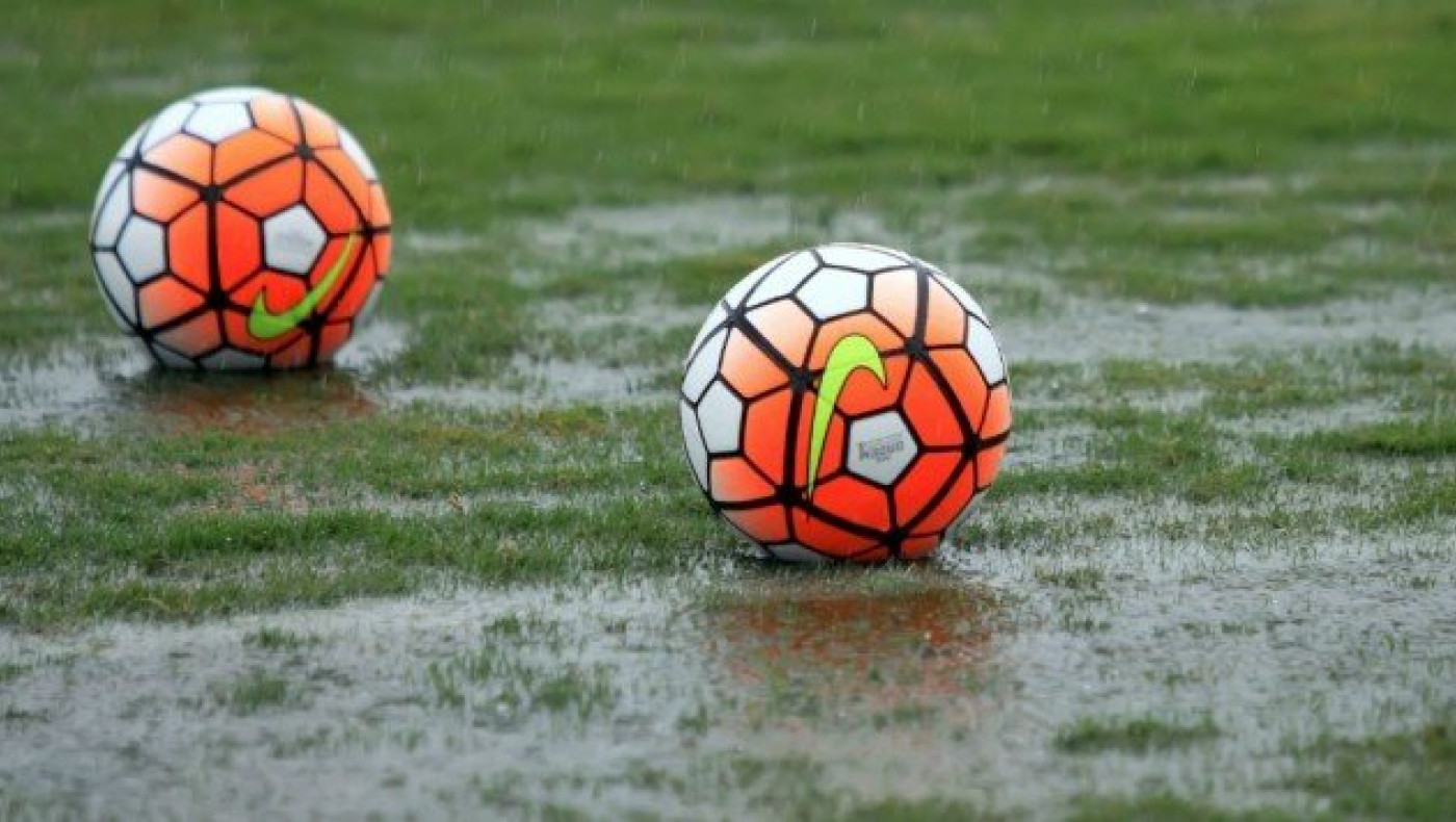 Πρωτάθλημα παρωδία, γήπεδα-χωράφια και «πλειστηριασμοί»