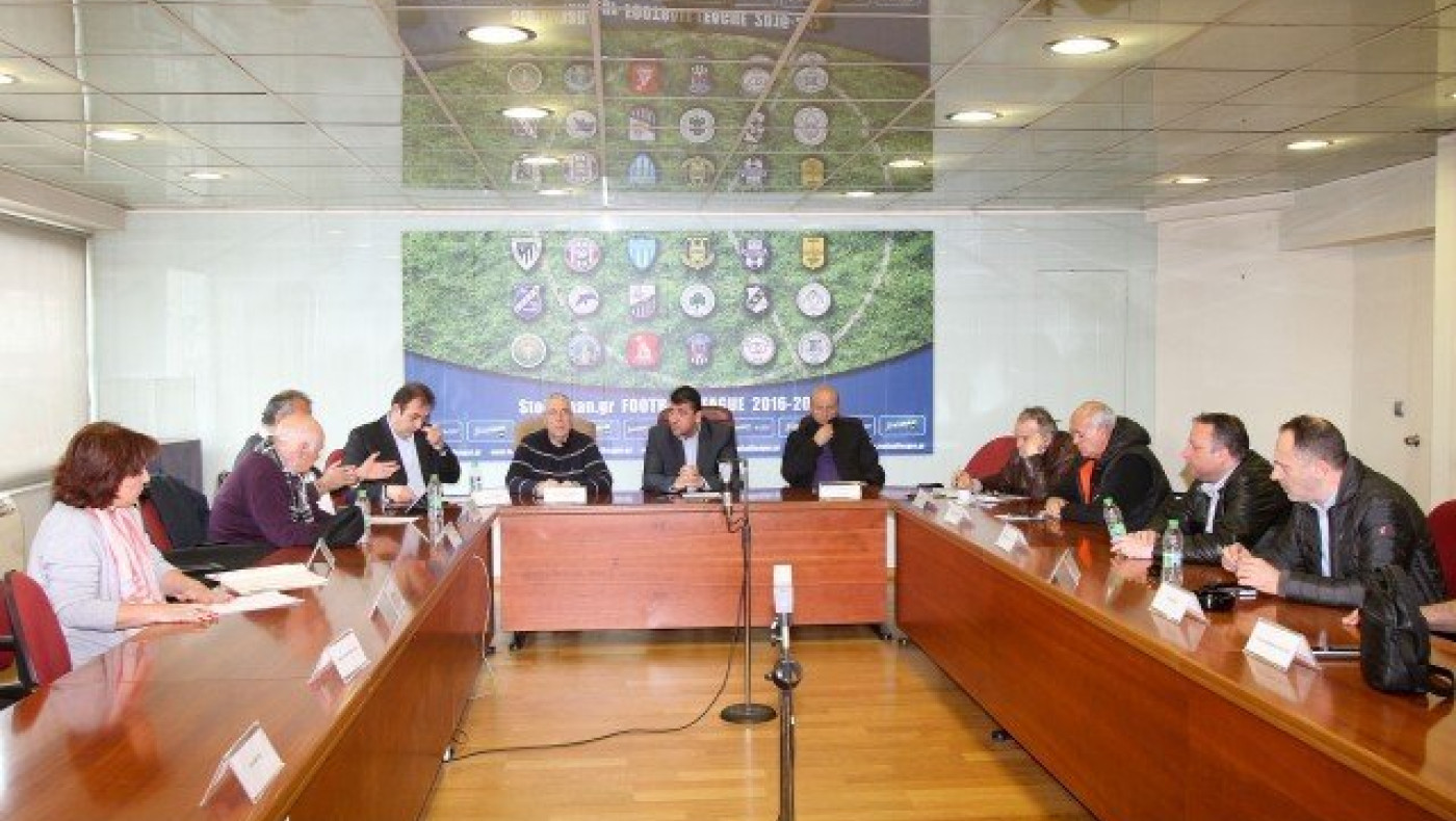 FL:  «Σαφάρι»  χορηγιών,  Εφορία  και  άμεσες  κινήσεις