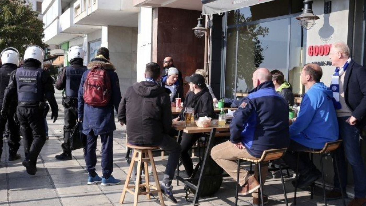 Συνελήφθη ο οπαδός της Σάλκε που προκάλεσε το επεισόδιο στην καφετέρια