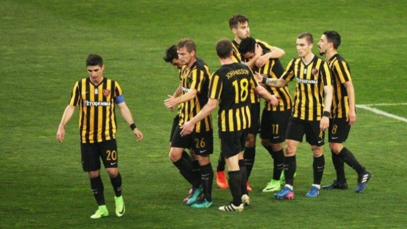 Πέρασε άνετα    η ΑΕΚ, με... βοήθεια   Σιδηρόπουλου