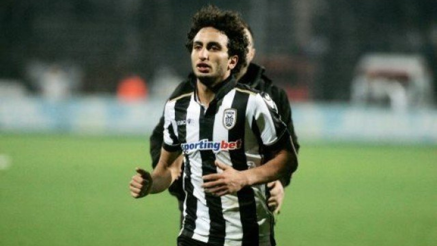 Λατρεία Ουάρντα            που ζει το όνειρό του  στην Τούμπα