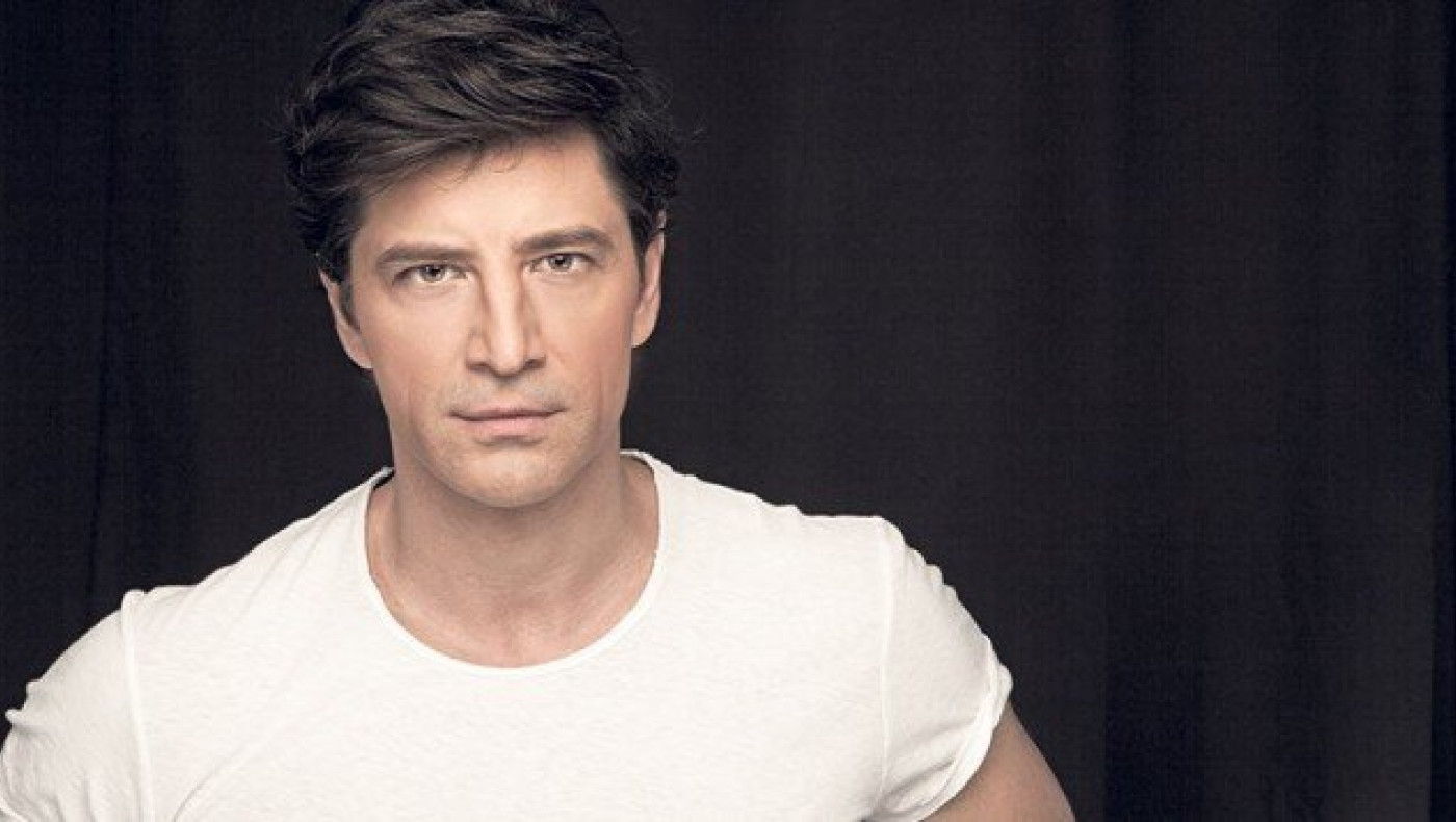 Το τρυφερό ΒΙΝΤΕΟ του Σάκη Ρουβά για την Ημέρα της Γυναίκας