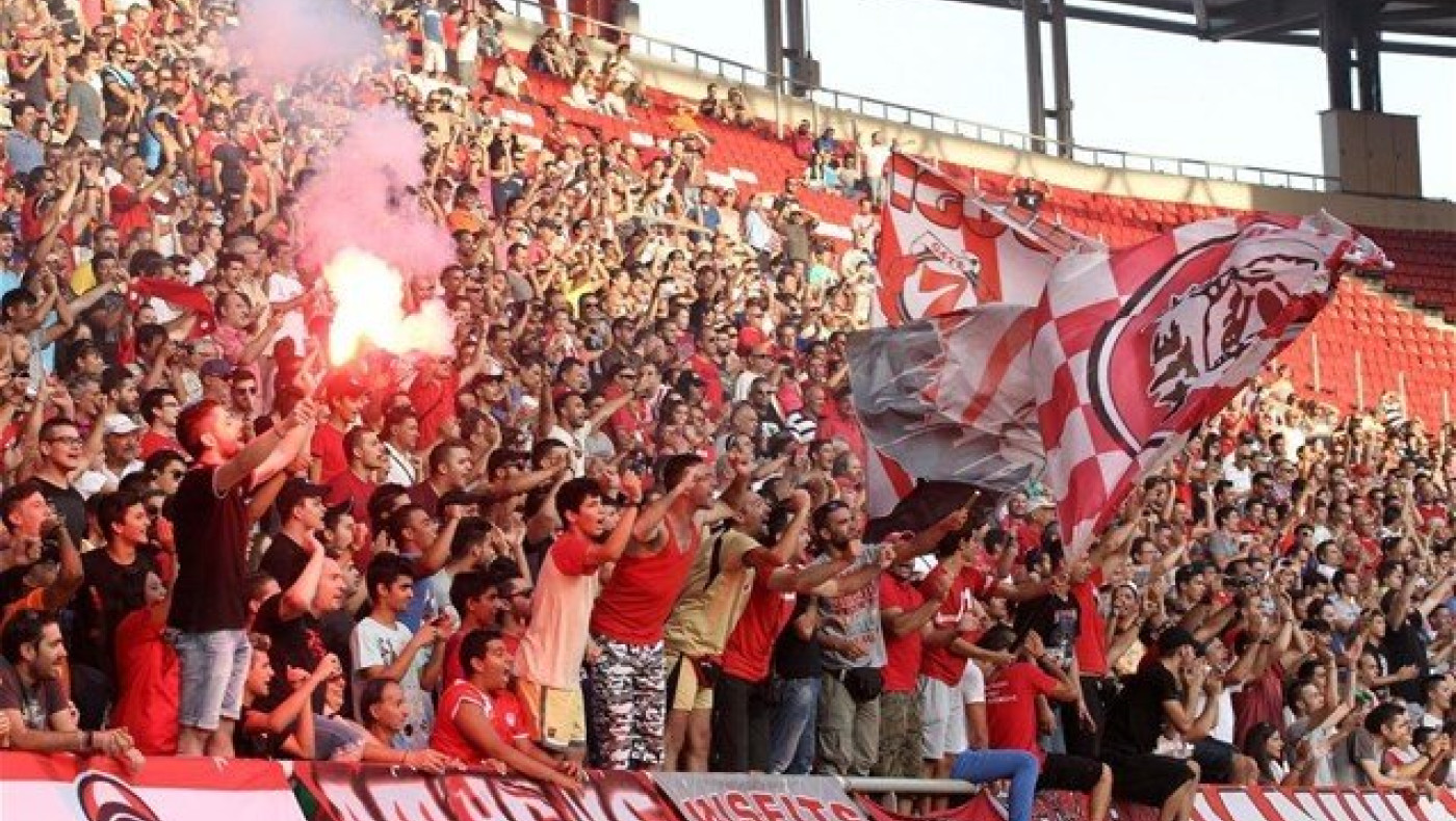 Γιατί υπάρχουν και αυτοί οι Ολυμπιακοί. Μπράβο τους