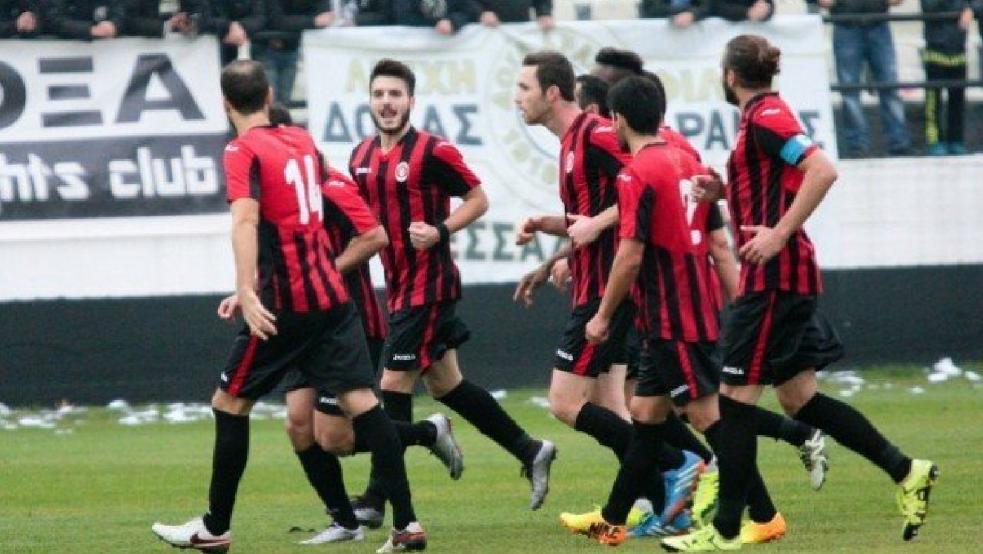 «Μπουρλότο» στο ντέρμπι της Γ΄ Εθνικής στην Καλαμαριά