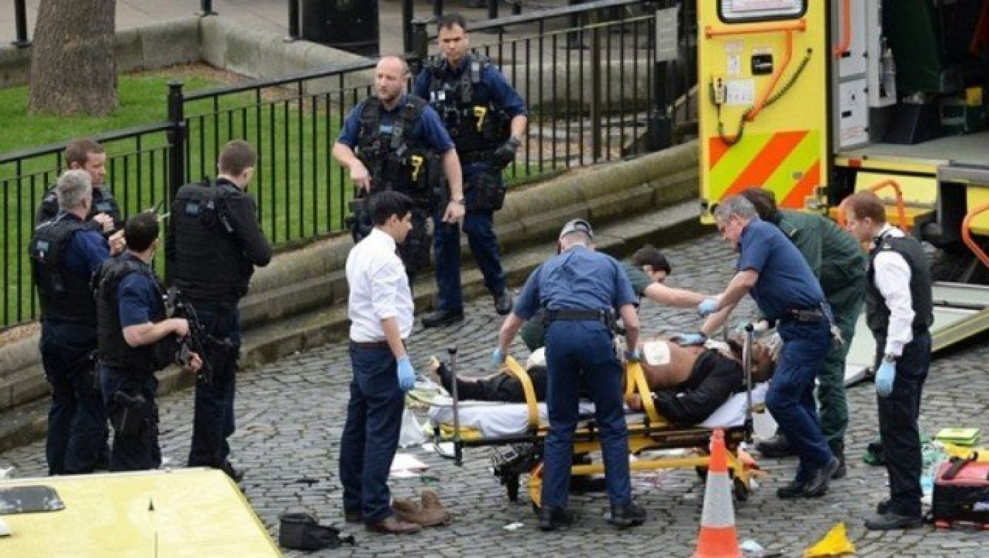 ΕΚΤΑΚΤΟ: Τουλάχιστον 4 οι νεκροί της διπλής επίθεσης στο Λονδίνο