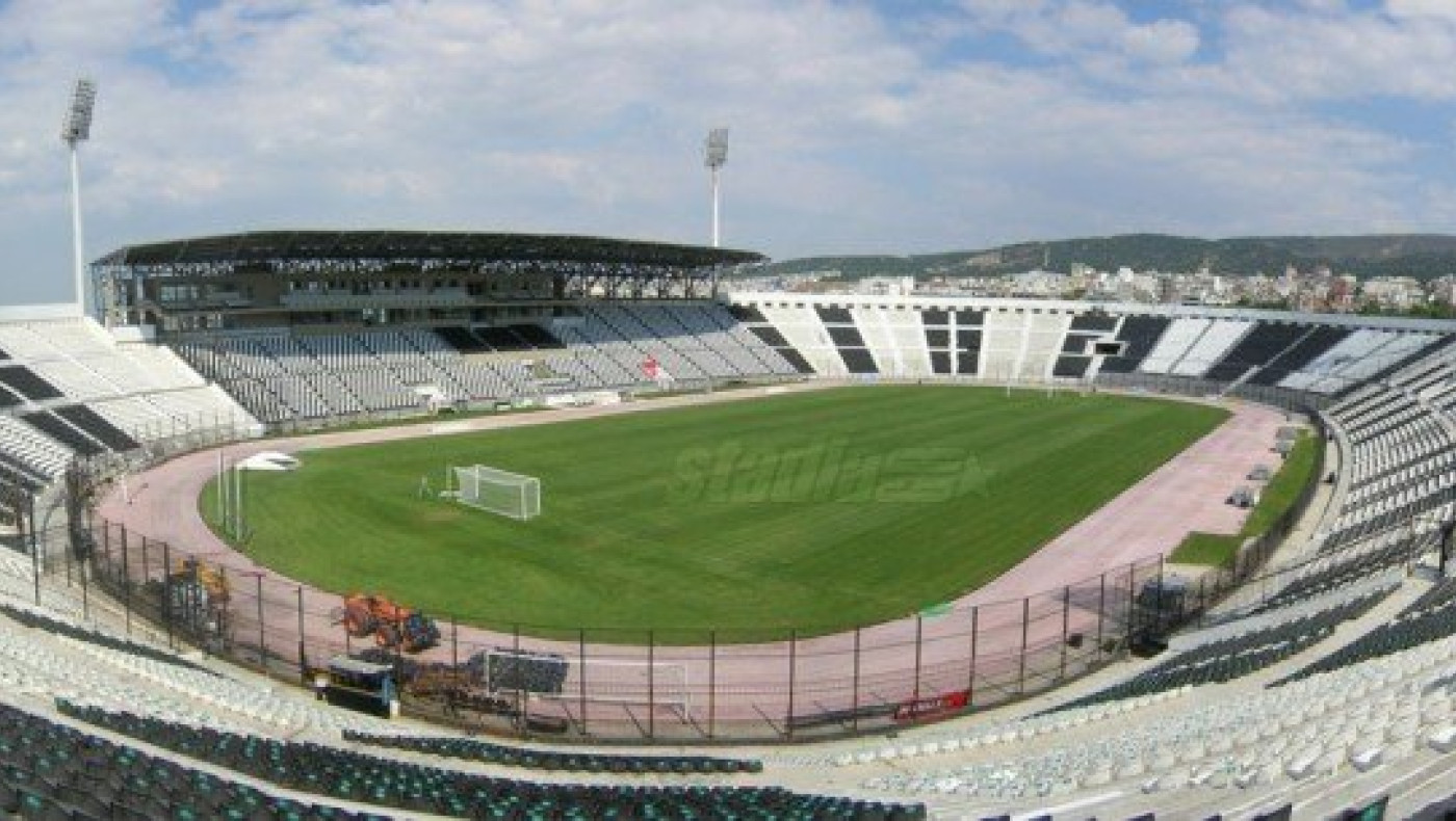 Τα δύο    σχέδια                 για   την  νέα  Τούμπα