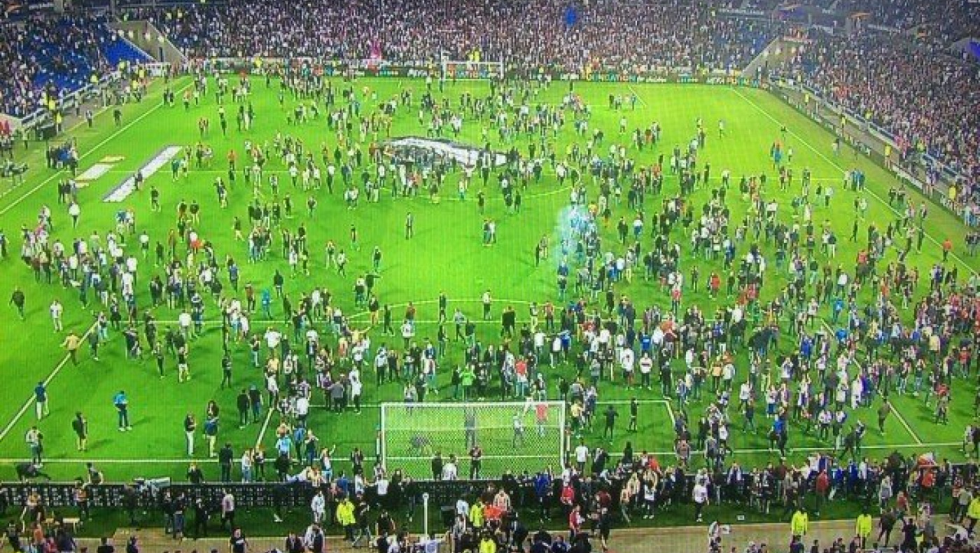 Βαριά τιμωρία      για           Λυών και Μπεσίκτας