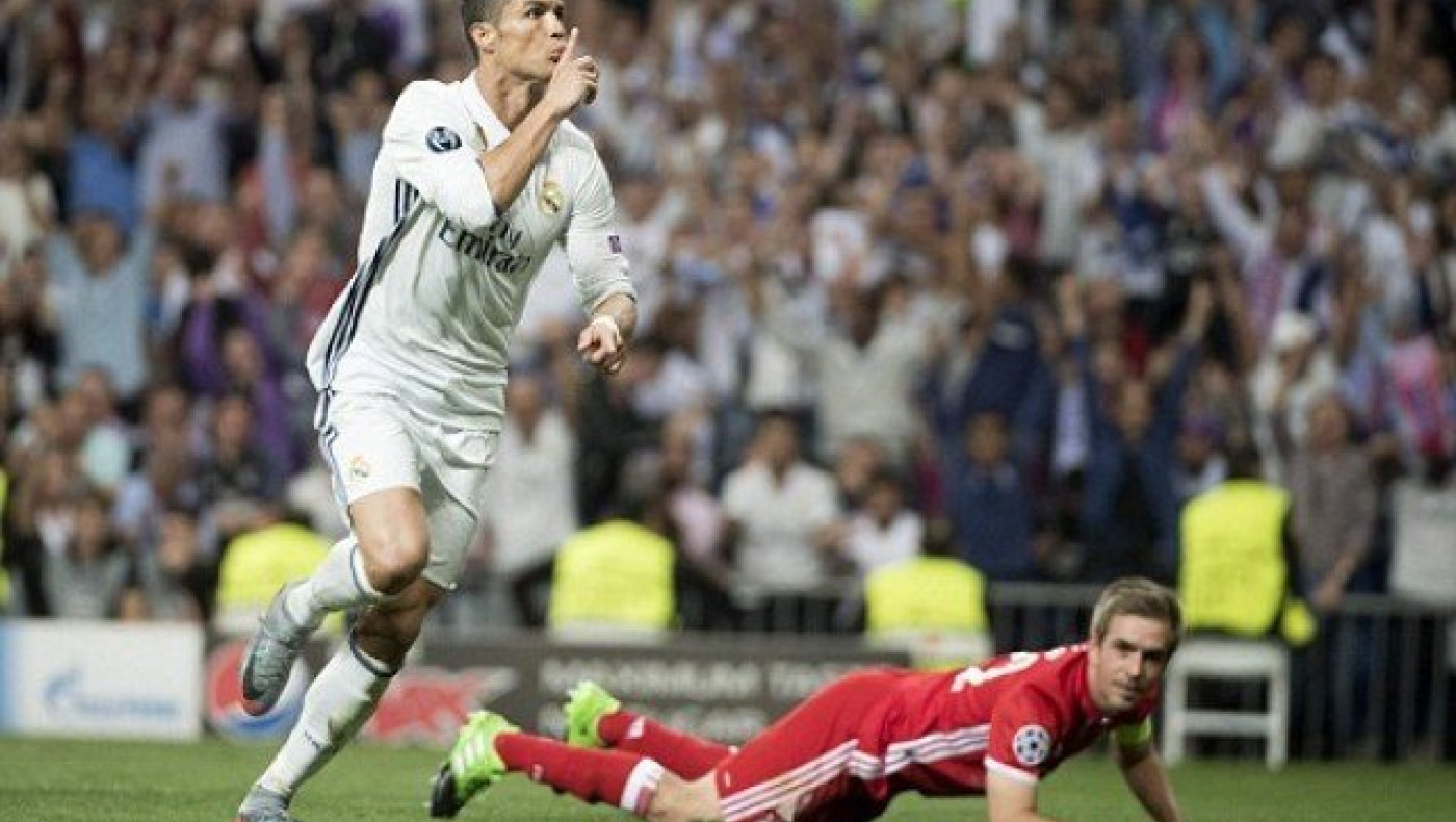 Με σούπερ Ρονάλντο και... χείρα βοηθείας από Κασάι, στους «4» η Ρεάλ