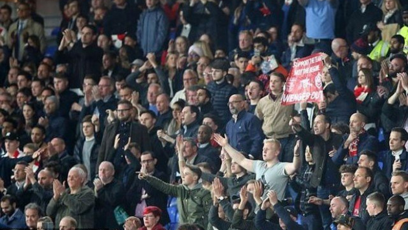 Εφιάλτης εντός και εκτός αγωνιστικού χώρου για Άρσεναλ (pic&vid)