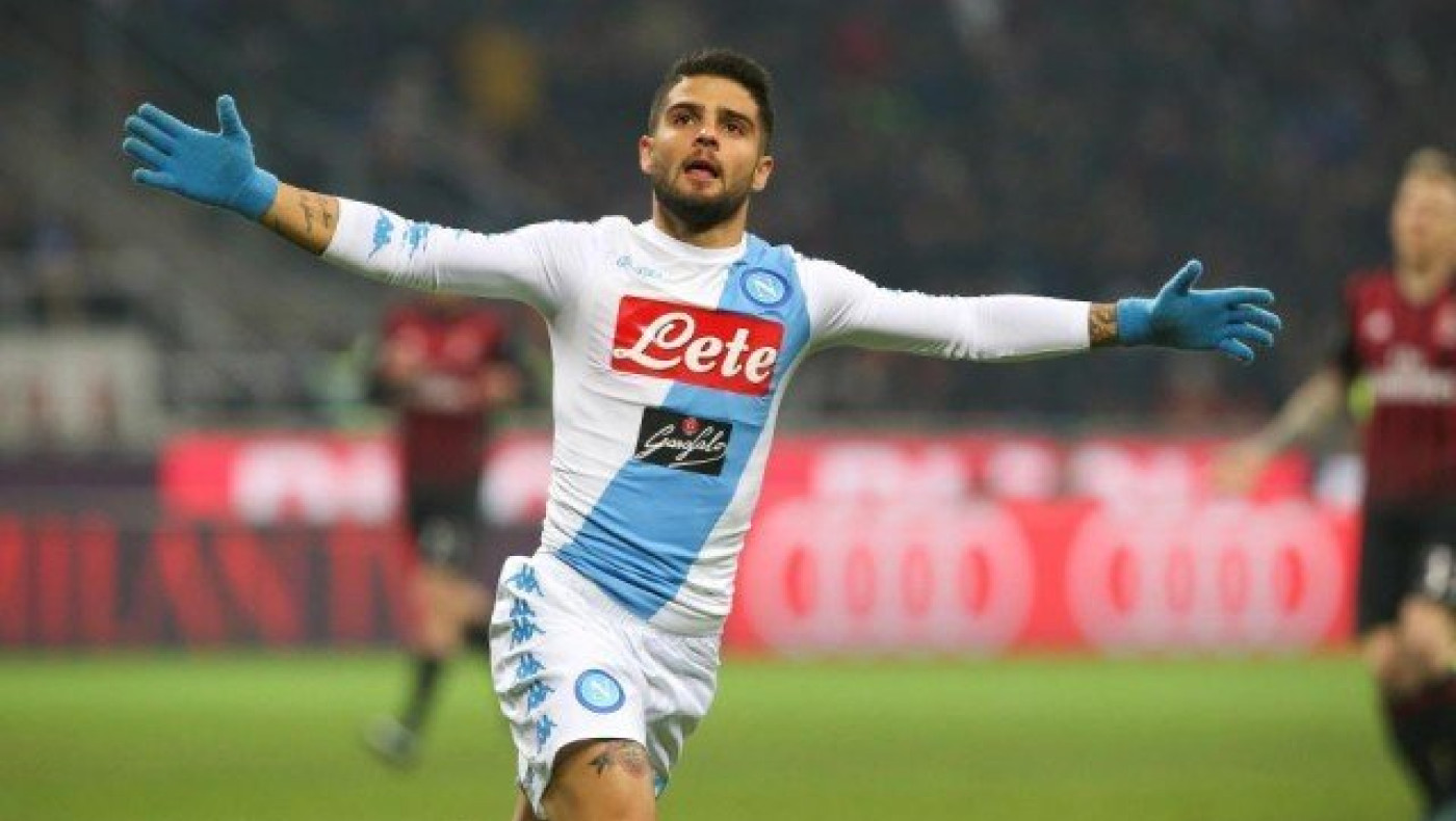 Ανανέωσε με Νάπολι                          ο Ινσίνιε