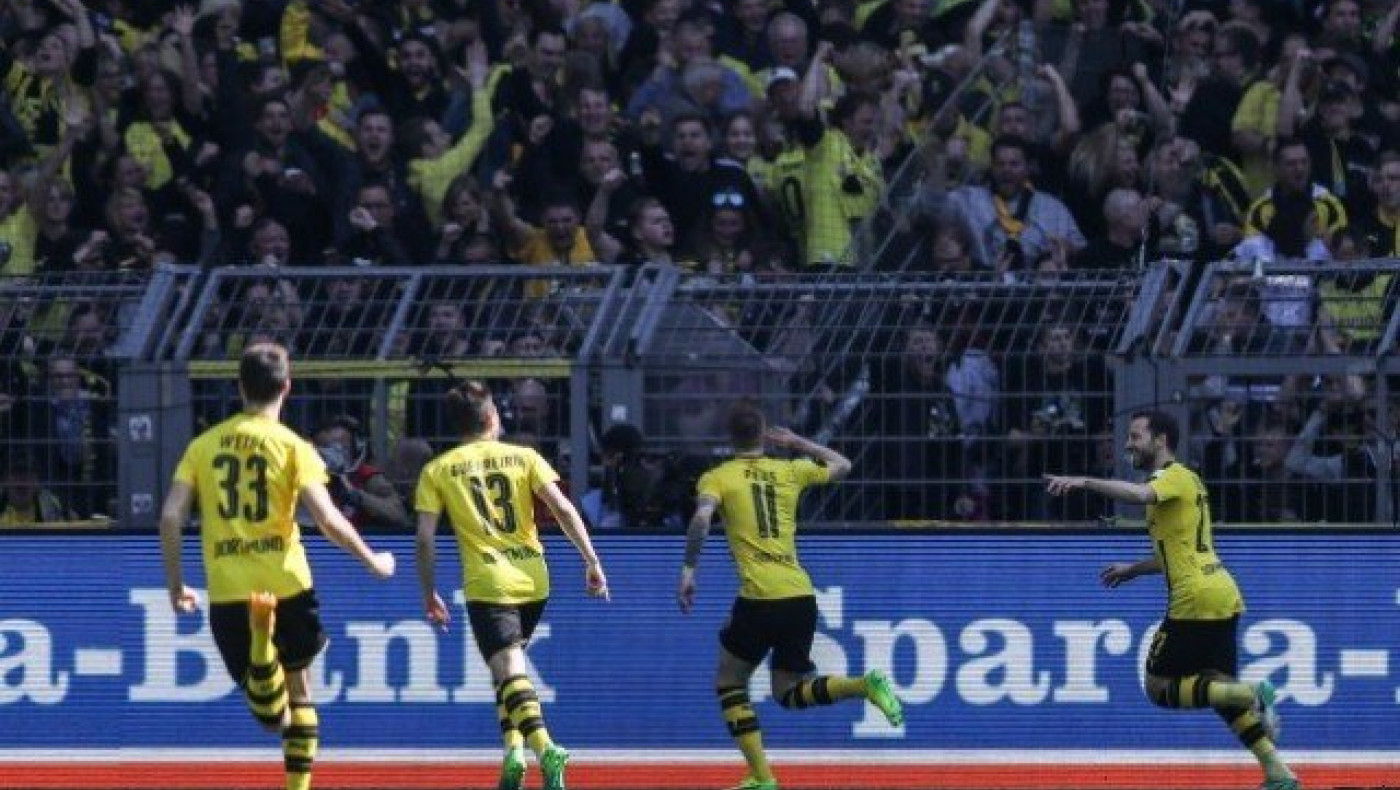 Νίκη και... φουλ για     Champions League η  Ντόρτμουντ