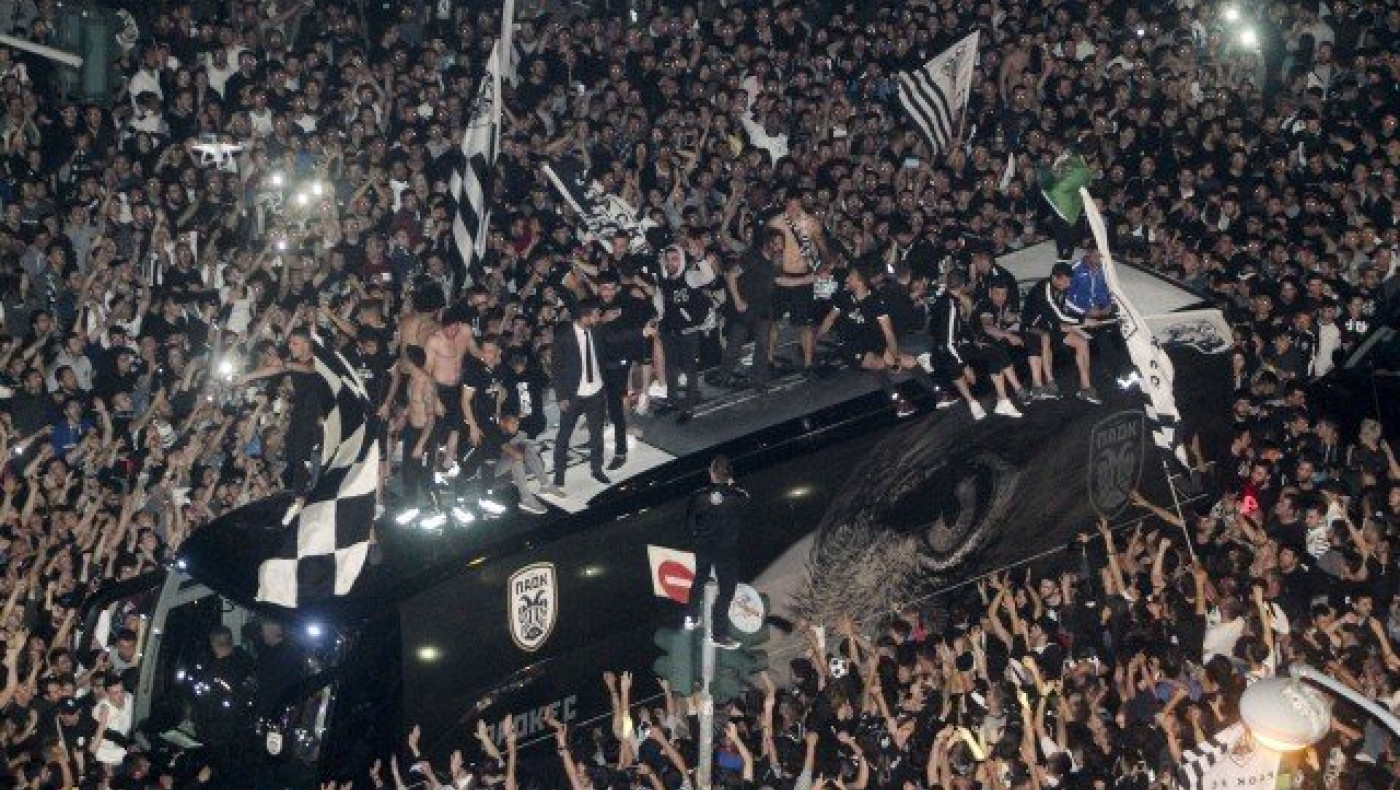 Βρώμικος        πόλεμος,  πανικός    στο     σύστημα