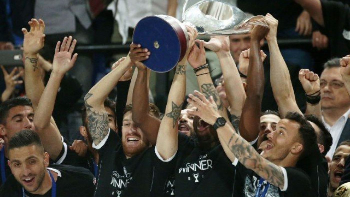 Μπιζίμ                  ΠΑΟΚ  ,      τι            άλλο;