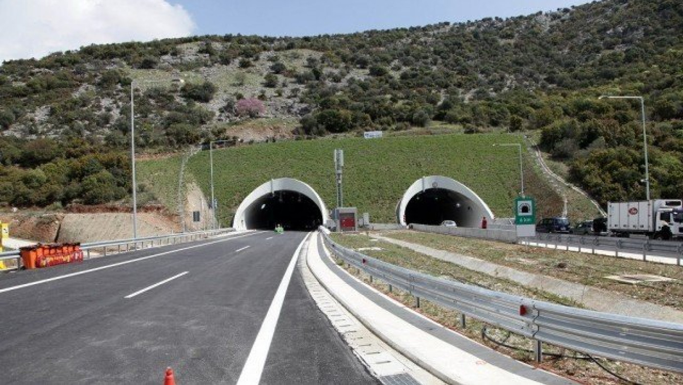 Κλειστές οι σήραγγες των Τεμπών - Εκτροπή της κυκλοφορίας